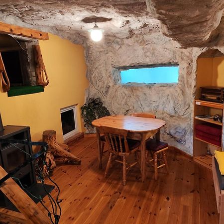 Klub Zlata Ribica Hotell Jesenice Exteriör bild